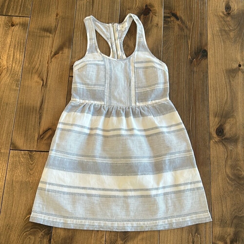 Lou & Grey Linen Racer Back Grey And White Stripped Dress Size 2